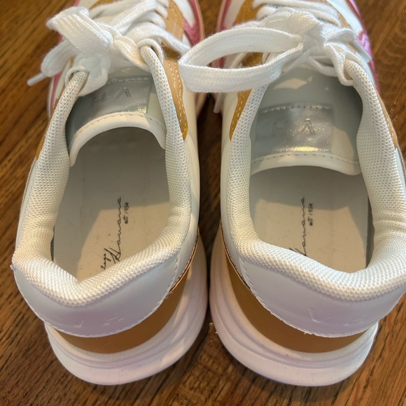 Vintage Havana Colorful Star Sneakers - Picture 3 of 3